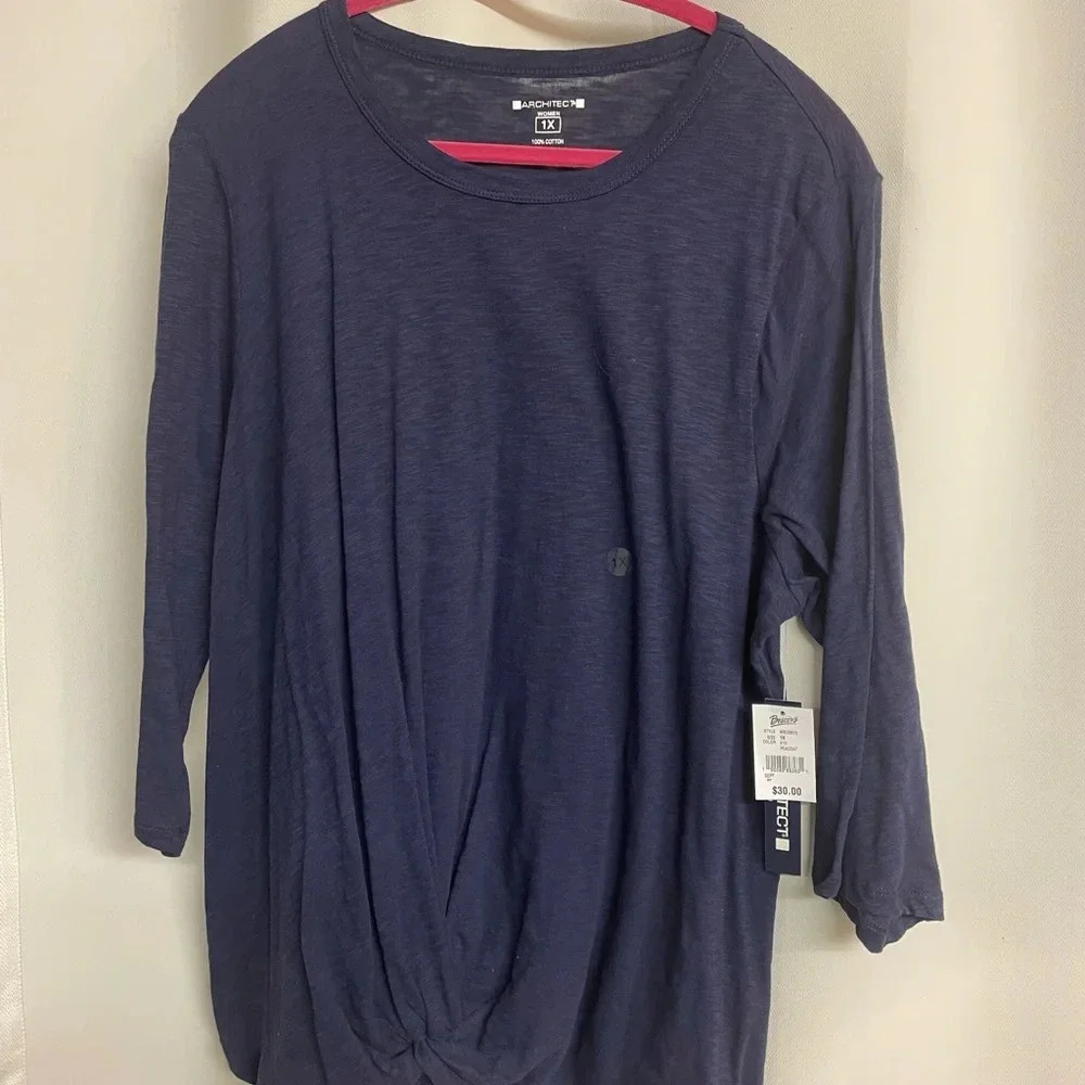 Architect women’s 1X  navy top